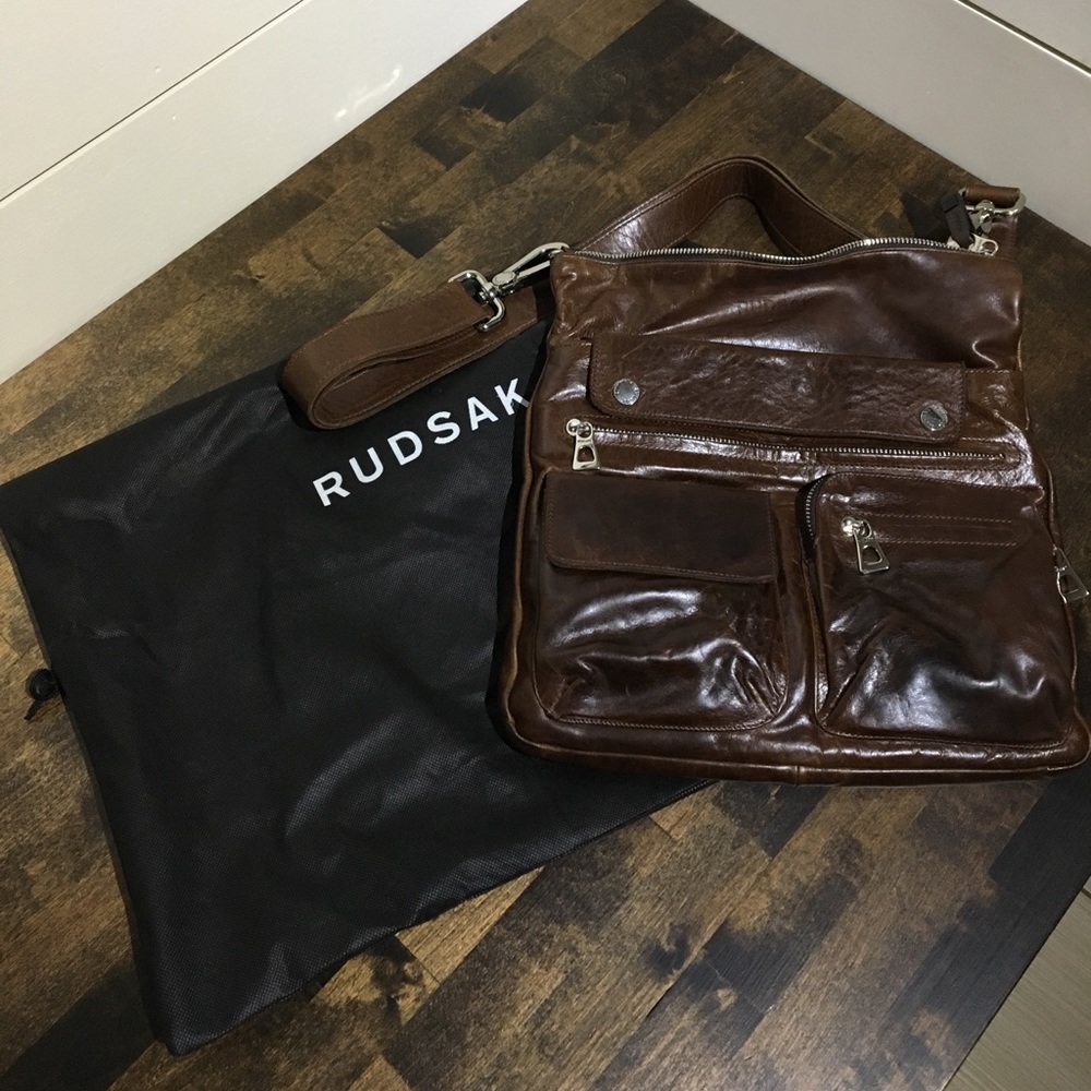Crossbody bag